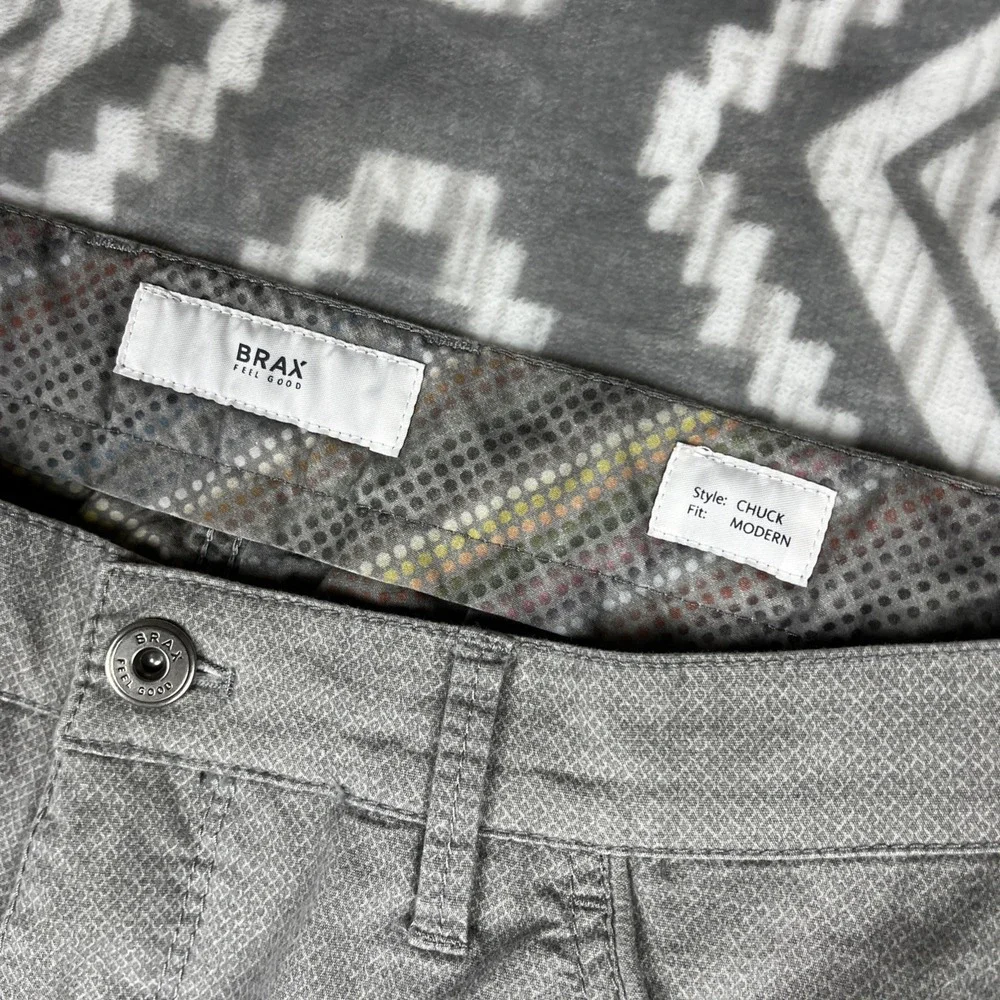 Brax Chuck Modern Fit‎ Chino Pants Mens 35x32 Flat Front Performance Stretch